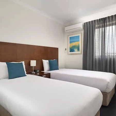 Quest West End Aparthotel Perth Exterior photo