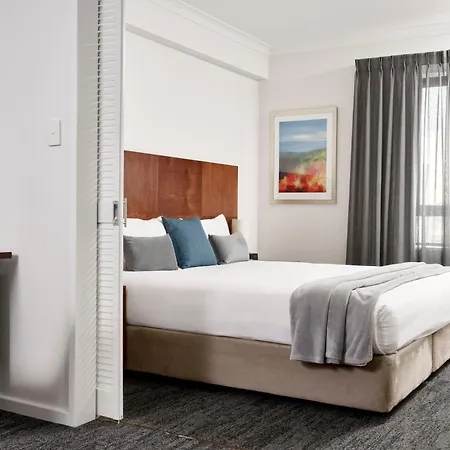 Quest West End Aparthotel Perth Exterior photo